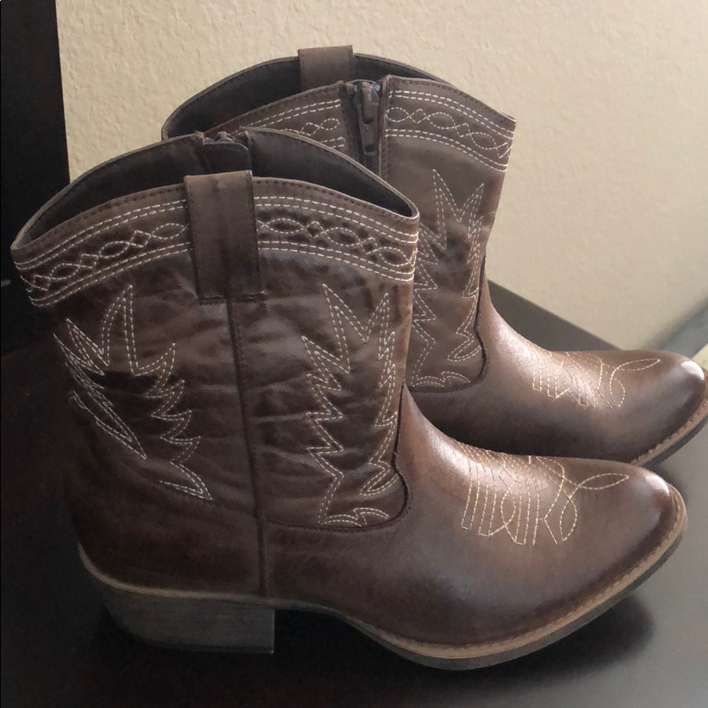 Women’s Shane cowboy boots